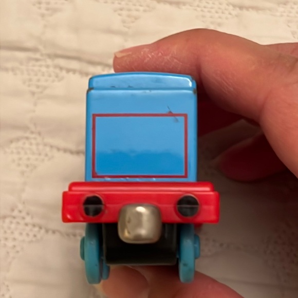 4/$20 2002 Thomas & Friends Thomas Train - Picture 6 of 7